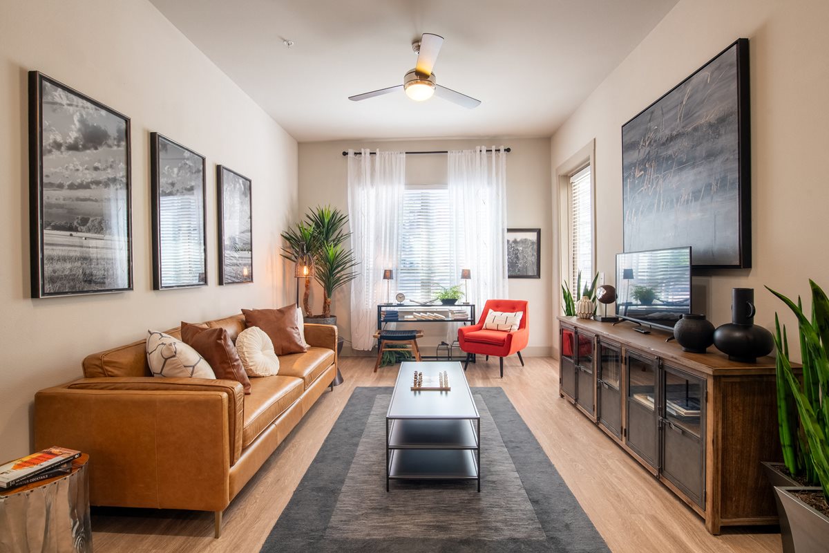 Domain At The Gate Apartments
